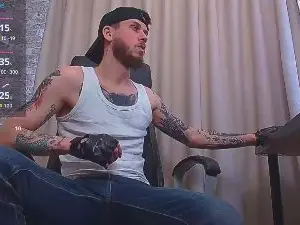 Cam4 Watch Live Sex Cams of JonahShaw