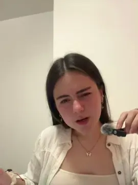 Cam4 Live Porn of Lolarocar2