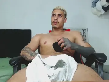 Cam4 Adult Webcams of maxfordxxx