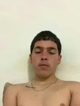 Cam4 Free Live Porn of Perroroo