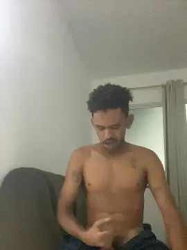 Cam4 Free Live Porn of Felipecavalao