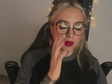 Cam4 Adult Video Chat of AnnikaVyxen_