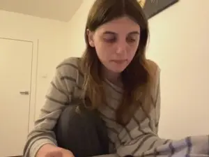 Cam4 Live Porn of BreanaHelmle