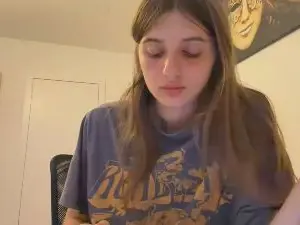 Cam4 Nude Webcam of BreanaHelmle