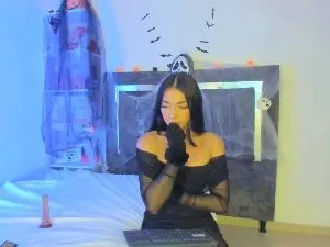 Cam4 Nude Webcam of Isabella_Trans