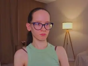 Cam4 Free Live Porn of LeilaDurow