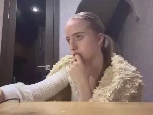 Cam4 Adult Video Chat of WillettaMella