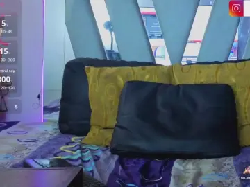 Cam4 Free Live Porn of supradollx