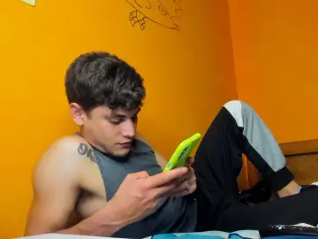 Cam4 Live Porn of Axel_sex69