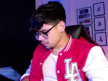 Cam4 Sex Chat of isaac_saenz