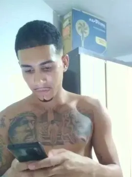 Cam4 Private Sex Chat of Gui_carioca7