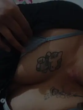 Cam4 Nude Webcam of Otakucouplee