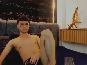 Cam4 Live Porn of Alhan_Twink