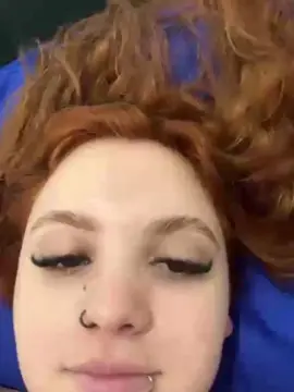Cam4 Free Live Porn of Nathyaruiva