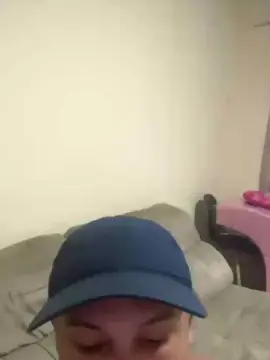 Cam4 Adult Video Chat of Morenoyboy