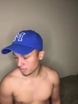 Cam4 Adult Webcam of Morenoyboy