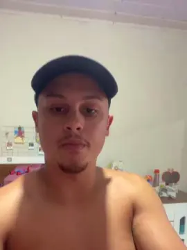 Cam4 Adult Webcam of Morenoyboy