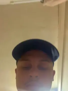 Cam4 Watch Live Sex Cams of Morenoyboy