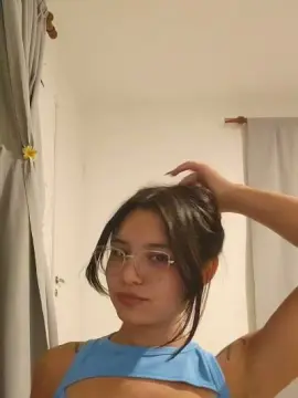 Cam4 Live Sex Cam of onemy