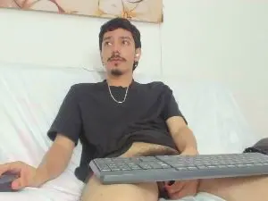 Cam4 Nude Webcam of finn_jackson