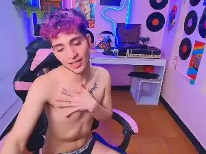 Cam4 Free Porn Cam of ian_lombardi