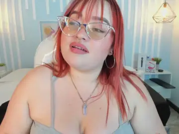 Cam4 Live Sex of CarolineEvans