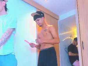 Cam4 Free Live Porn of TheMansionBat