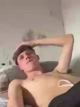 Cam4 Adult Video Chat of DiegoLoirin