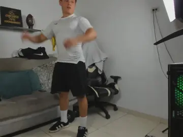 Cam4 Free Live Porn of Julian_wallace