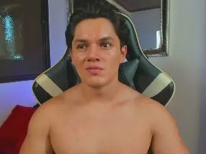 Cam4 Watch Live Sex Cams of Julian_wallace