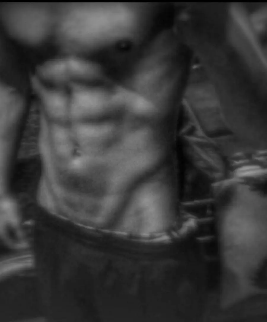 Sixxpackboy18