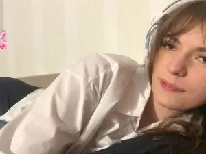Cam4 Sex Cam of NarcisaWalrod