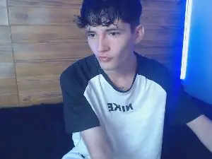 Cam4 Free Live Porn of trevor_mob