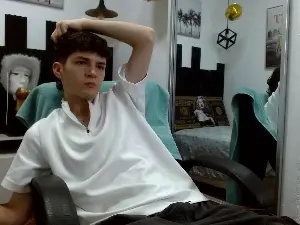 Cam4 Free Live Porn of trevor_mob