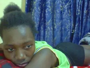 Cam4 Live Sex of Lunah_kittty