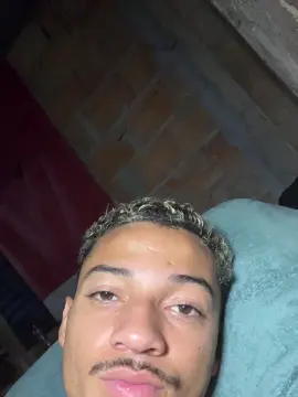 Cam4 Free Live Porn of Gustavoalves22