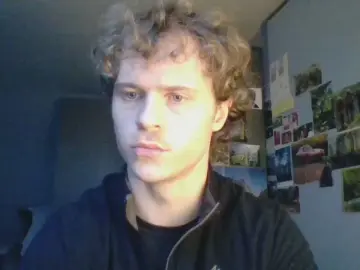 Cam4 Private Sex Chat of blondyguyyy