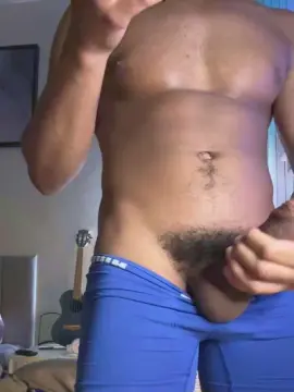 Cam4 Live Sex Cam of Pintudomacho