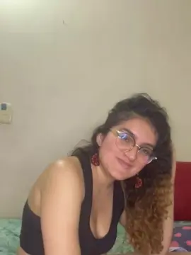 Cam4 Live Sex of Luana363