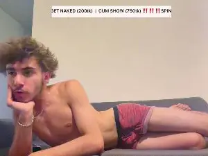 Cam4 Adult Webcam of smaiib0y