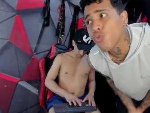 Cam4 Private Sex Chat of Julian_and_Axel