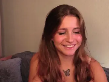 Cam4 Free Porn Cam of EllamaeWerley