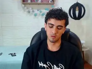 Cam4 Free Porn Cam of noah_bluex
