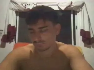 Cam4 Nude Webcam of E1drian32_