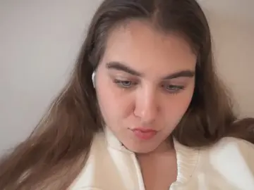 Cam4 Nude Webcam of MarieDubard