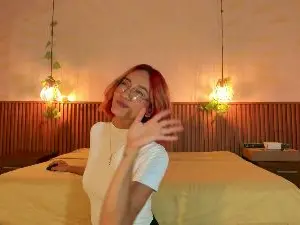 Cam4 Live Sex Cam of daphne_courtis