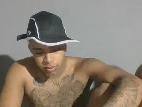 Cam4 Live Sex of plzinhot