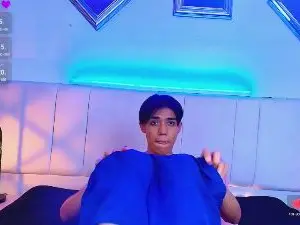 Cam4 Adult Video Chat of Camiilo_Fox