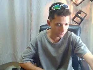 Cam4 Live Sex Cam of LucassSmithh