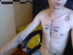 Cam4 Live Porn of LucassSmithh